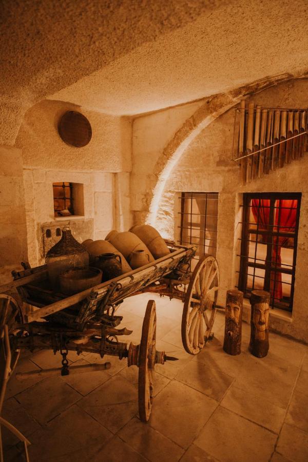 Cappadocia Eagle Cave Inn 네브셰히르 외부 사진